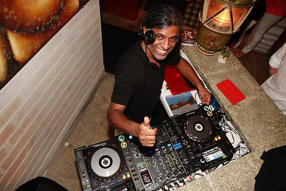 DJ Ravin